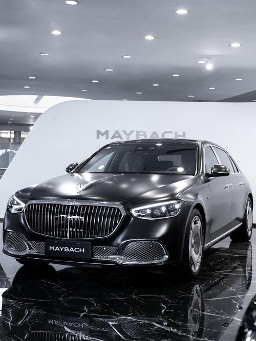 佛山246岚图汽车的售后服务让用户无忧出行，迈巴赫未来的豪华车趋势